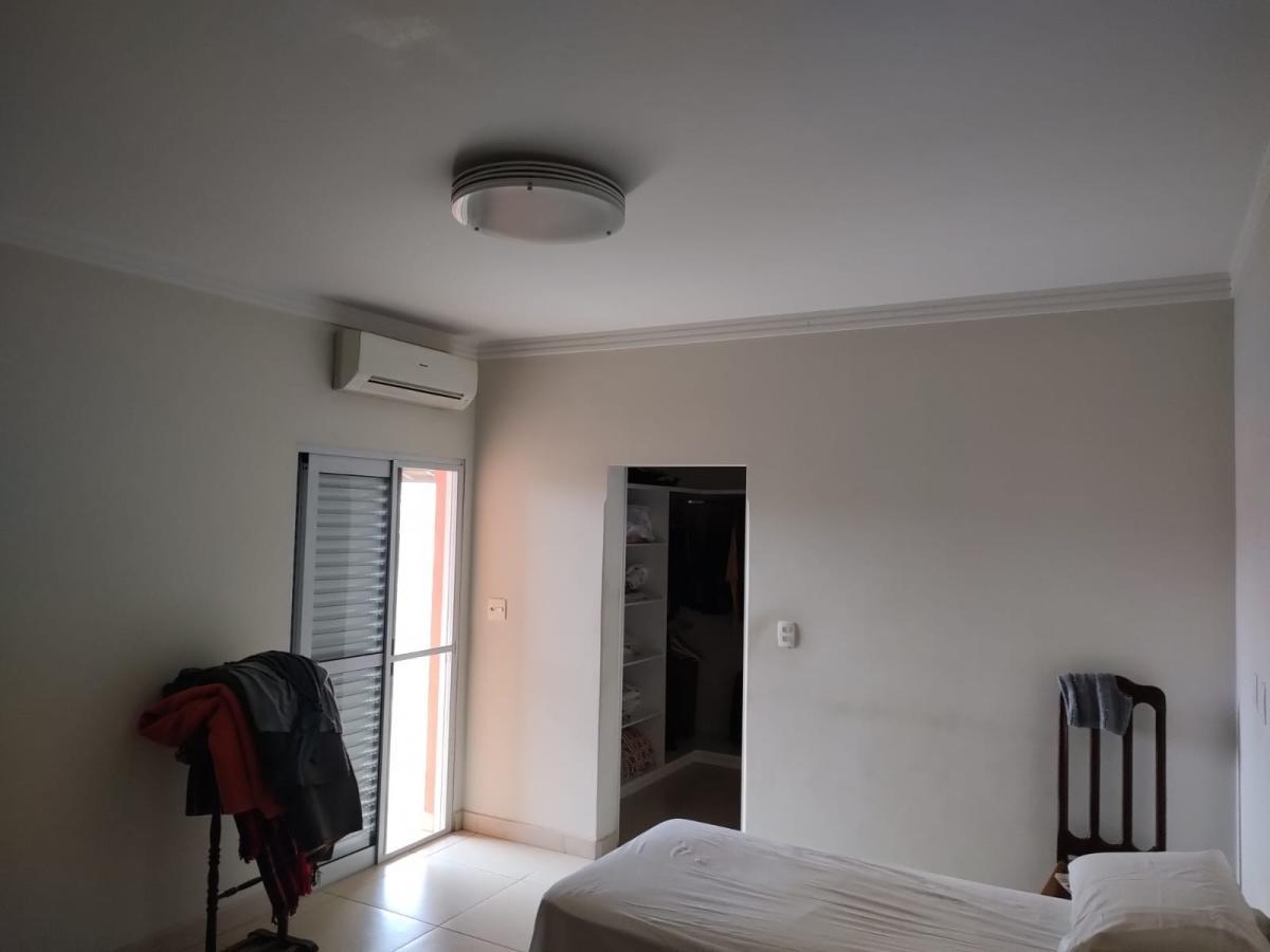 Casa de Condomínio à venda com 4 quartos, 684m² - Foto 33