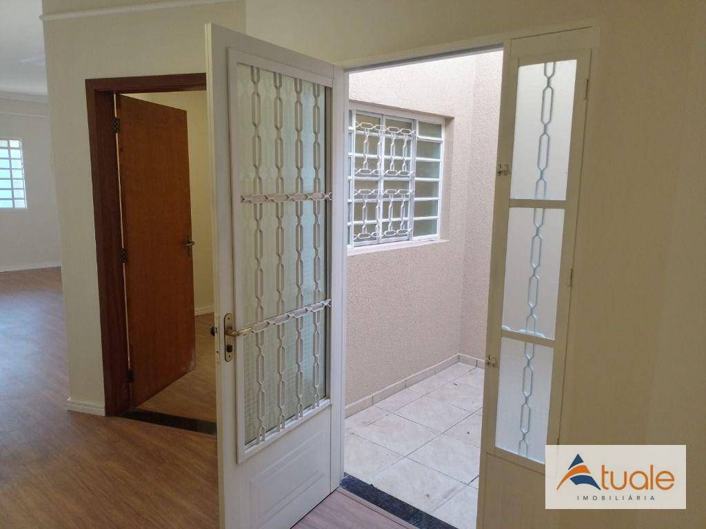 Casa para alugar com 3 quartos, 182m² - Foto 16