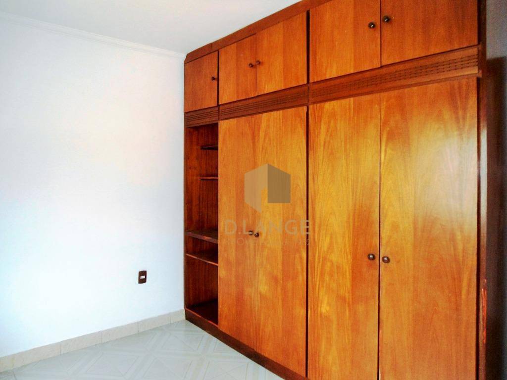 Casa à venda com 4 quartos, 179m² - Foto 8