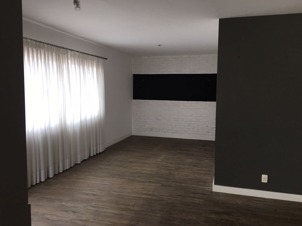 Apartamento à venda com 2 quartos, 137m² - Foto 9