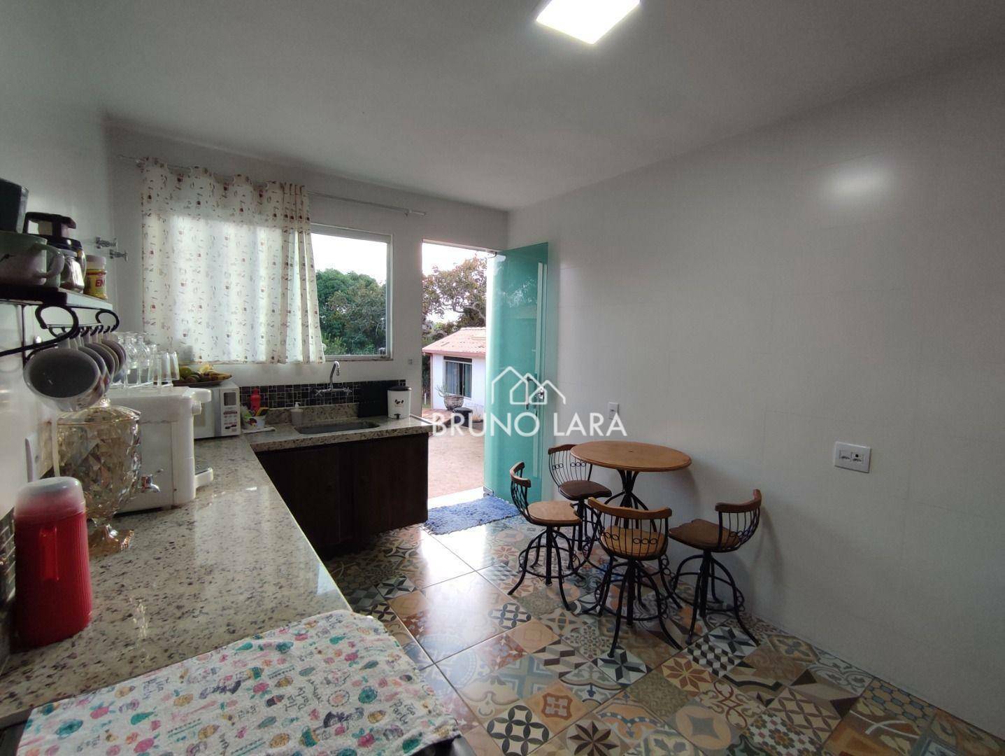 Casa de Condomínio à venda com 3 quartos, 250m² - Foto 26