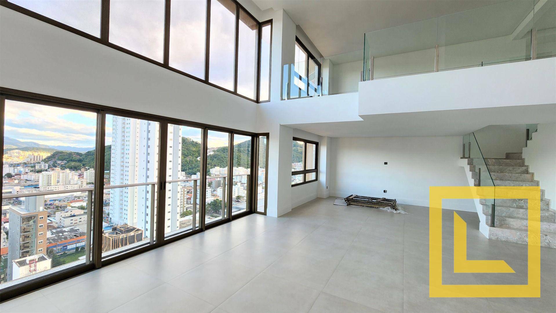 Apartamento à venda com 5 quartos, 238m² - Foto 1