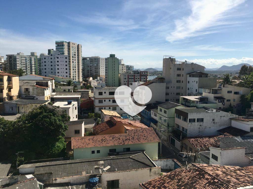 Apartamento à venda com 2 quartos, 90m² - Foto 5