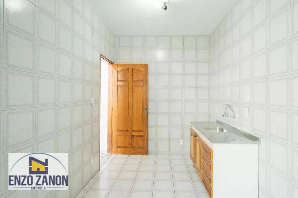 Casa para alugar com 3 quartos, 140m² - Foto 5