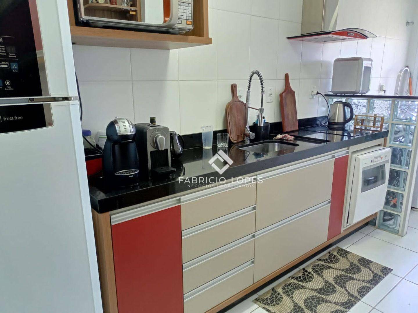 Apartamento à venda com 3 quartos, 76m² - Foto 2