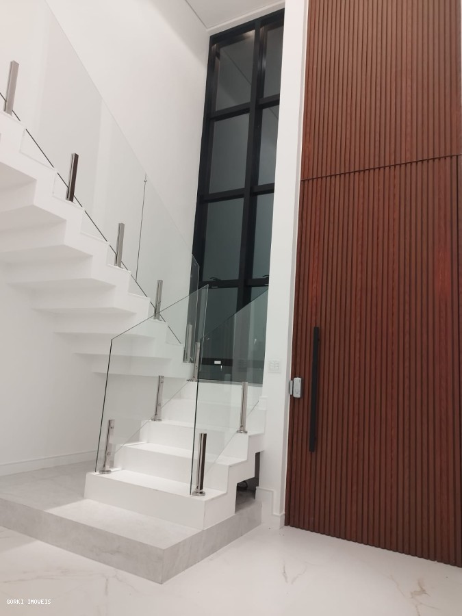 Casa à venda com 4 quartos, 275m² - Foto 10