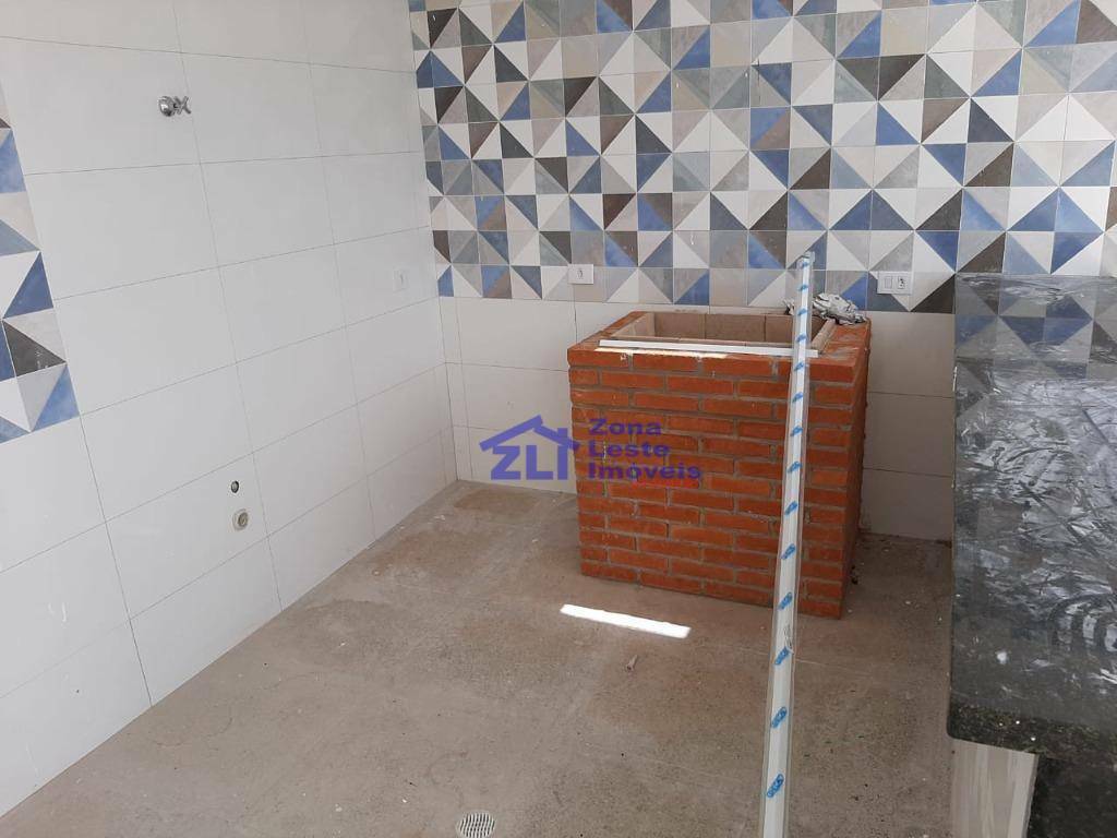 Apartamento para alugar com 2 quartos, 42m² - Foto 4