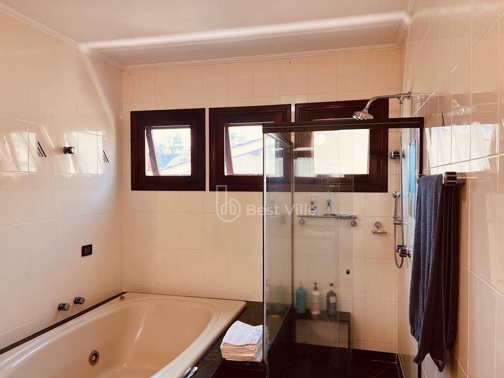 Casa de Condomínio à venda e aluguel com 4 quartos, 500m² - Foto 6