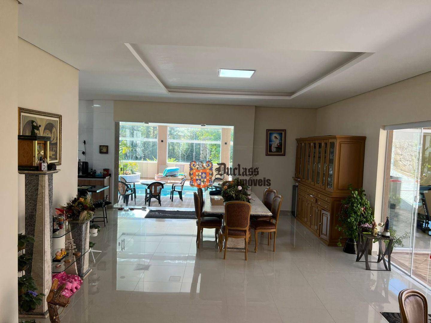 Casa de Condomínio à venda com 4 quartos, 560m² - Foto 17