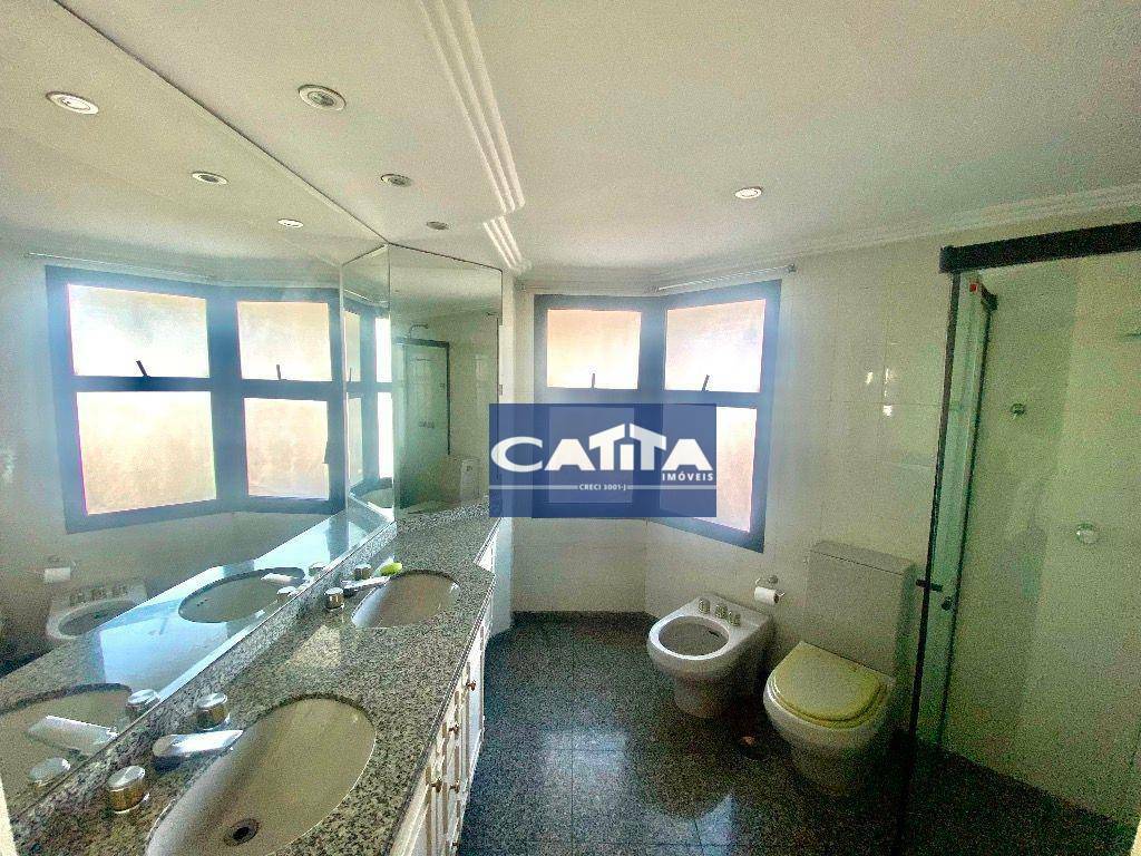 Apartamento à venda com 3 quartos, 243m² - Foto 22