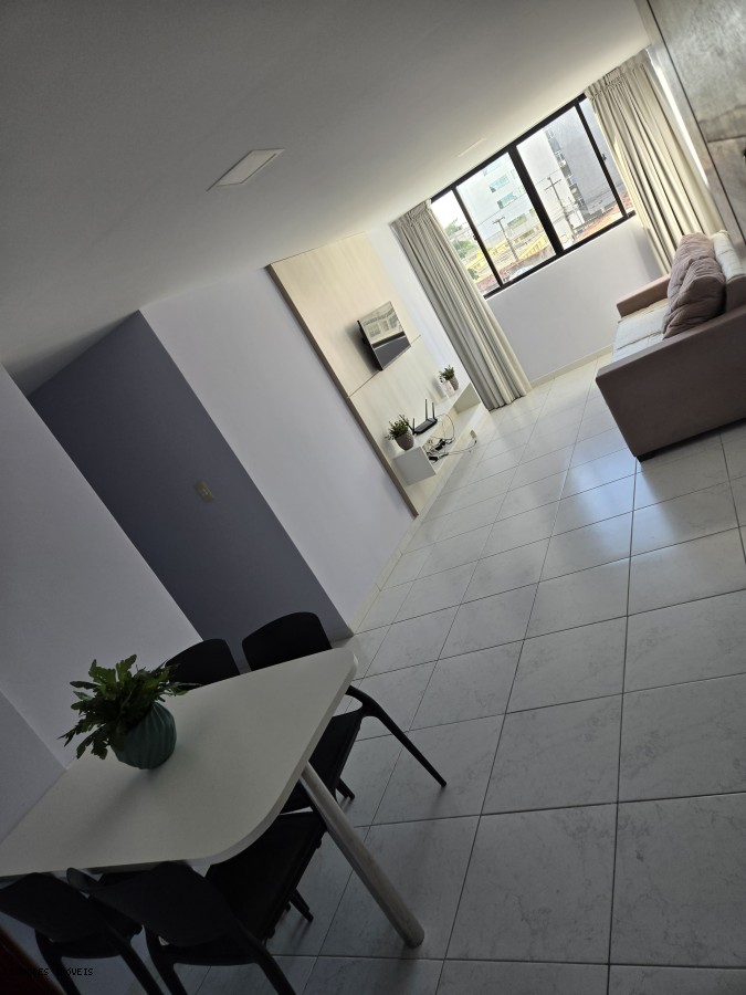 Apartamento para alugar com 2 quartos, 60m² - Foto 8