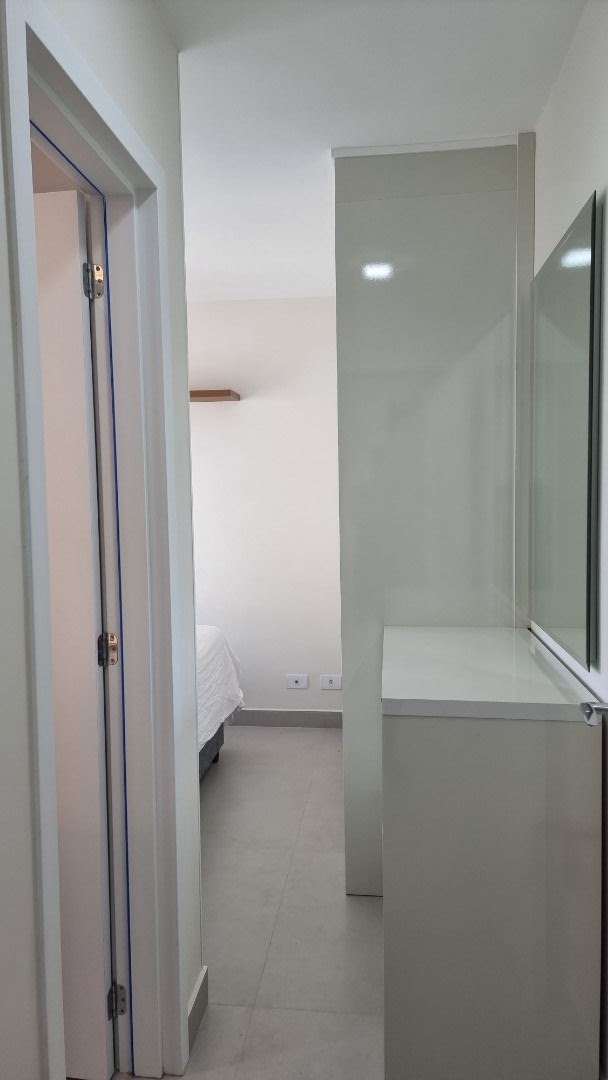 Apartamento à venda com 2 quartos, 75m² - Foto 25