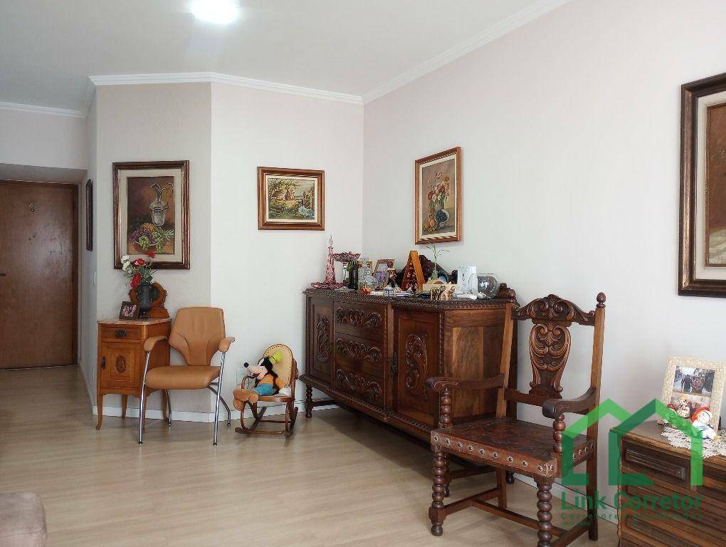 Apartamento à venda com 4 quartos, 116m² - Foto 18