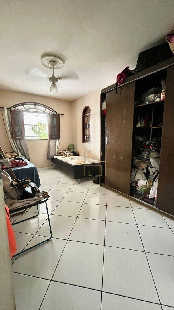 Casa, 3 quartos, 220 m² - Foto 4