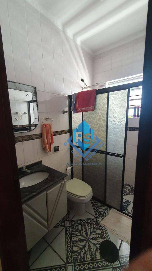 Sobrado à venda com 3 quartos, 200m² - Foto 32