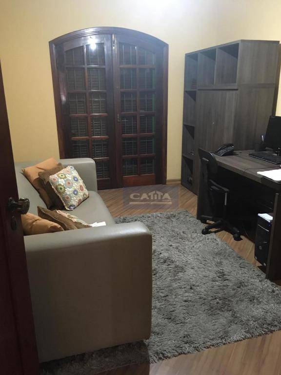 Sobrado à venda com 3 quartos, 210m² - Foto 18