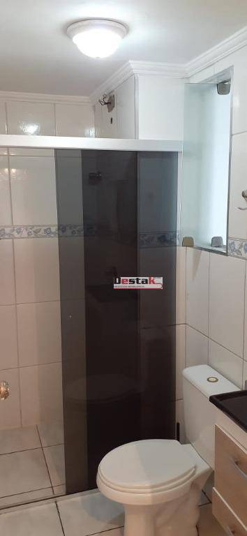 Apartamento à venda com 2 quartos, 44m² - Foto 19