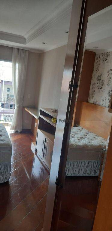 Apartamento à venda com 3 quartos, 130m² - Foto 2