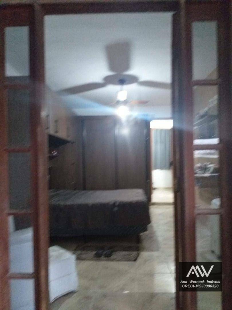 Casa de Condomínio à venda com 4 quartos, 327m² - Foto 25