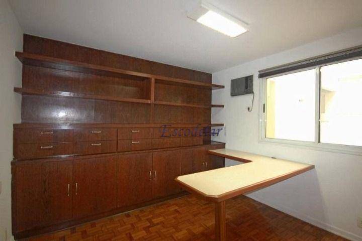 Casa à venda com 3 quartos, 269m² - Foto 13