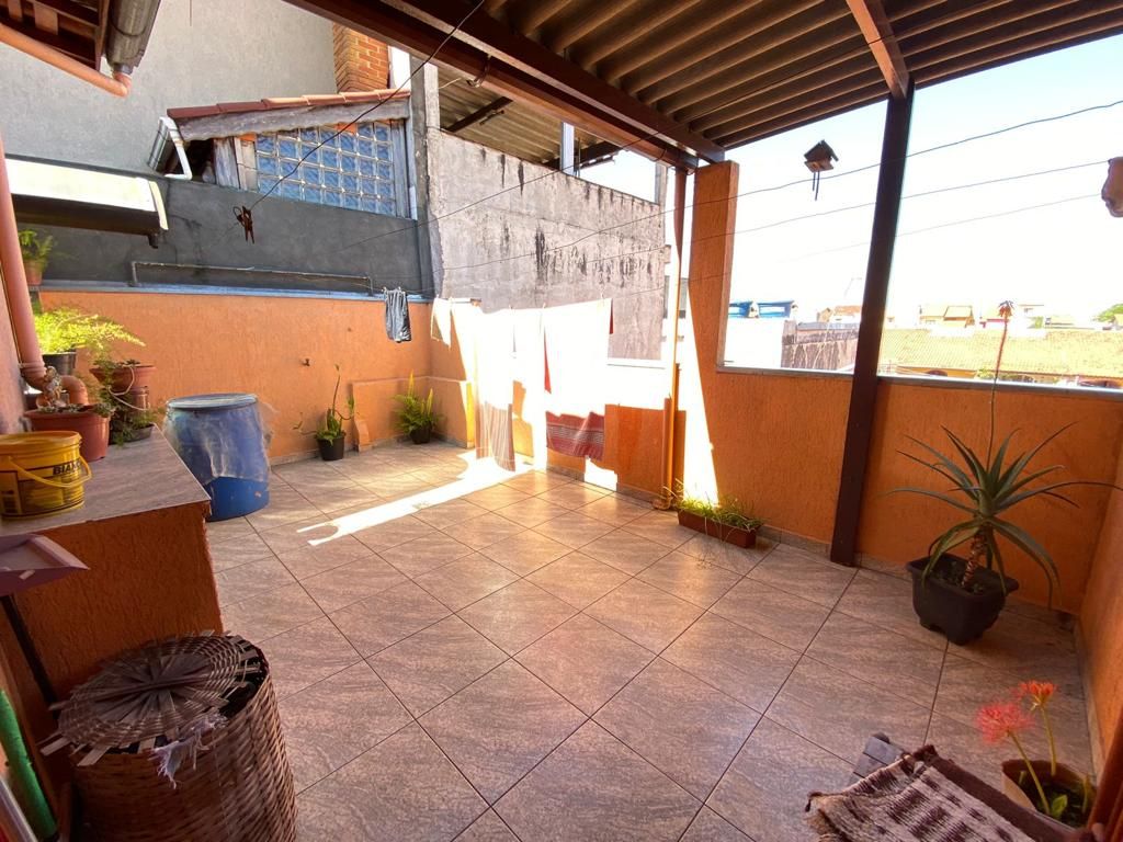 Casa à venda com 3 quartos, 154m² - Foto 29