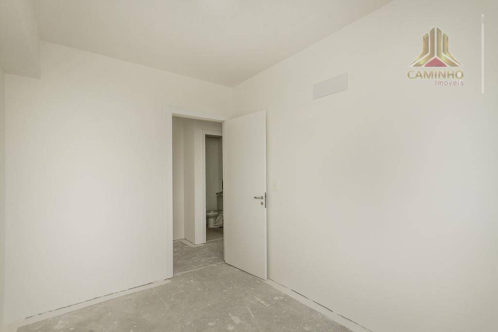 Apartamento à venda com 3 quartos, 76m² - Foto 9