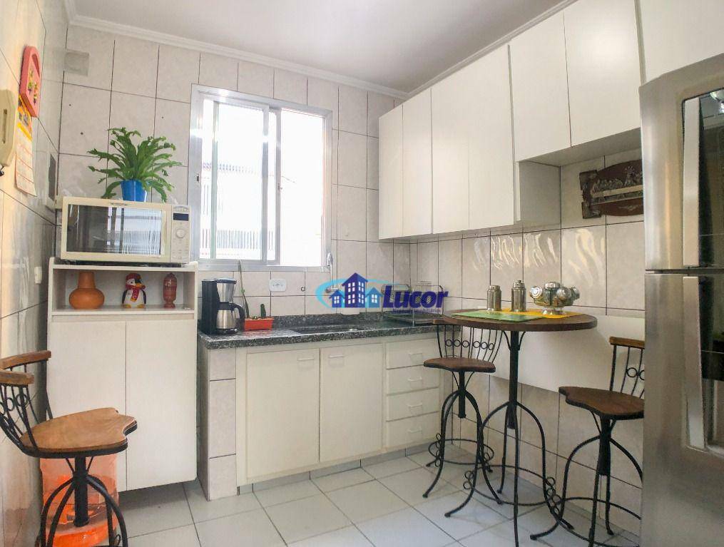 Apartamento à venda com 2 quartos, 74m² - Foto 1