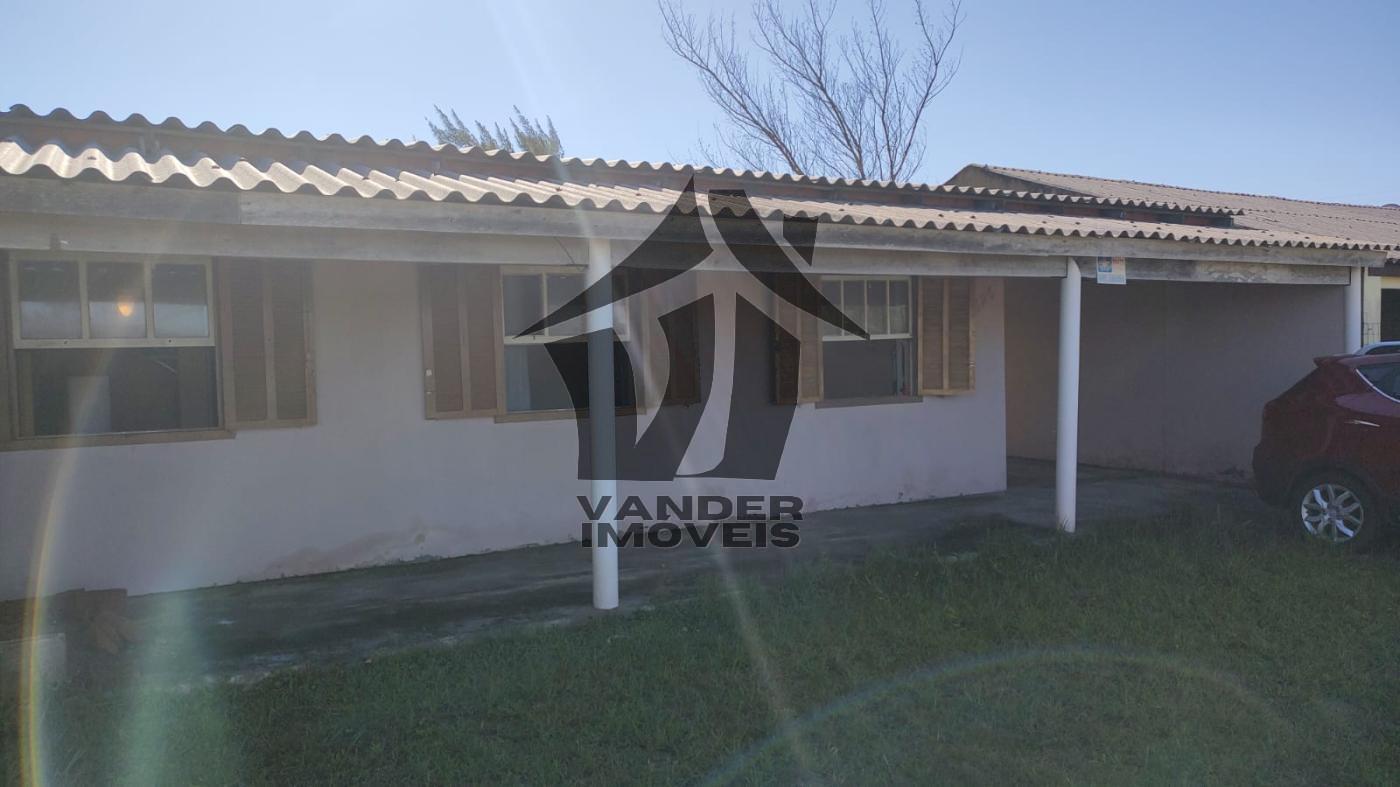 Casa à venda com 4 quartos, 300m² - Foto 1