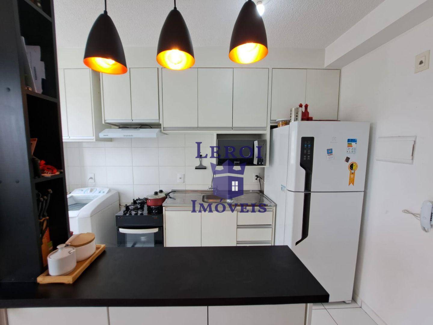 Apartamento à venda com 2 quartos, 42m² - Foto 20