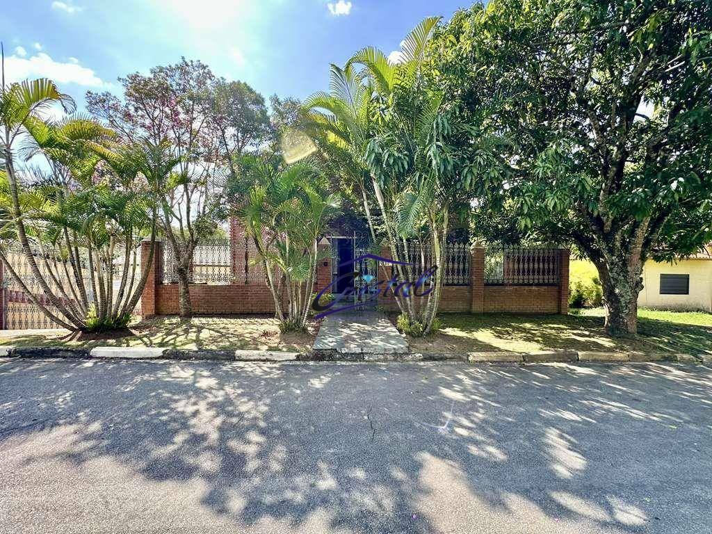 Casa de Condomínio à venda e aluguel com 5 quartos, 650m² - Foto 4