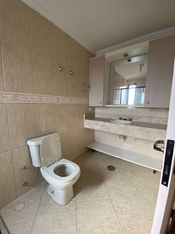 Apartamento à venda com 4 quartos, 200m² - Foto 65