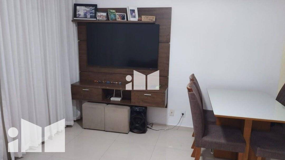 Apartamento à venda com 2 quartos, 60m² - Foto 5