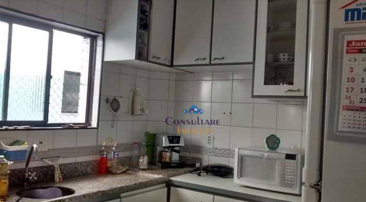 Apartamento à venda com 2 quartos, 70m² - Foto 20