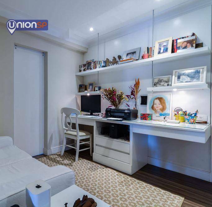 Apartamento à venda com 4 quartos, 256m² - Foto 5