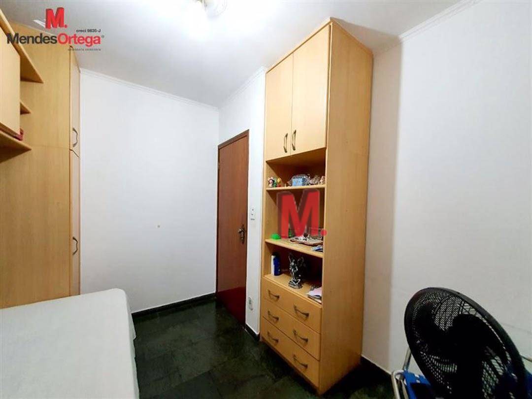 Casa à venda com 3 quartos, 193m² - Foto 18