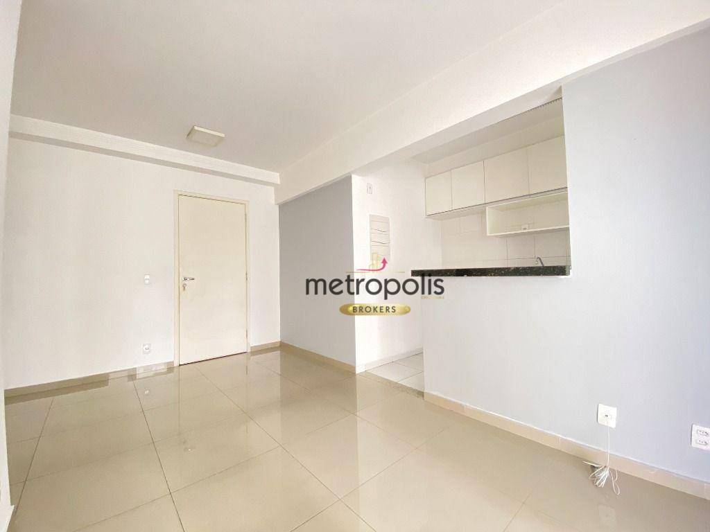 Apartamento à venda com 2 quartos, 62m² - Foto 3