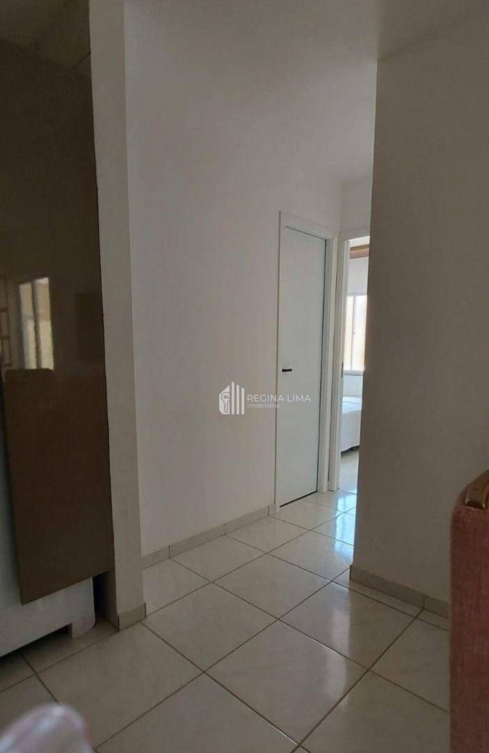 Apartamento à venda com 2 quartos, 43m² - Foto 8