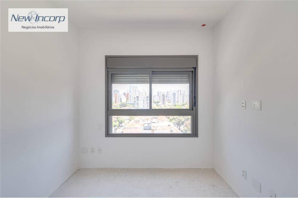 Apartamento à venda com 3 quartos, 159m² - Foto 12