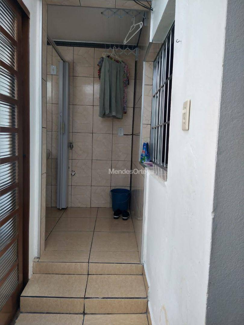 Casa à venda com 2 quartos, 52m² - Foto 7