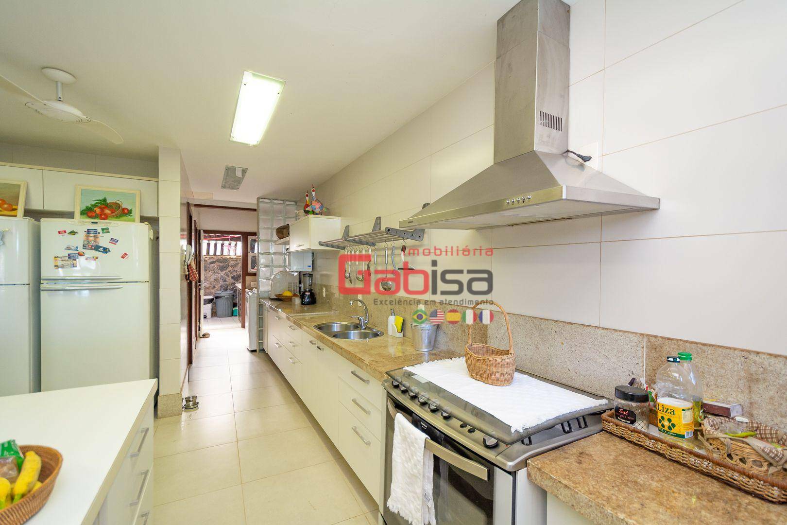 Casa de Condomínio à venda com 5 quartos, 300m² - Foto 47