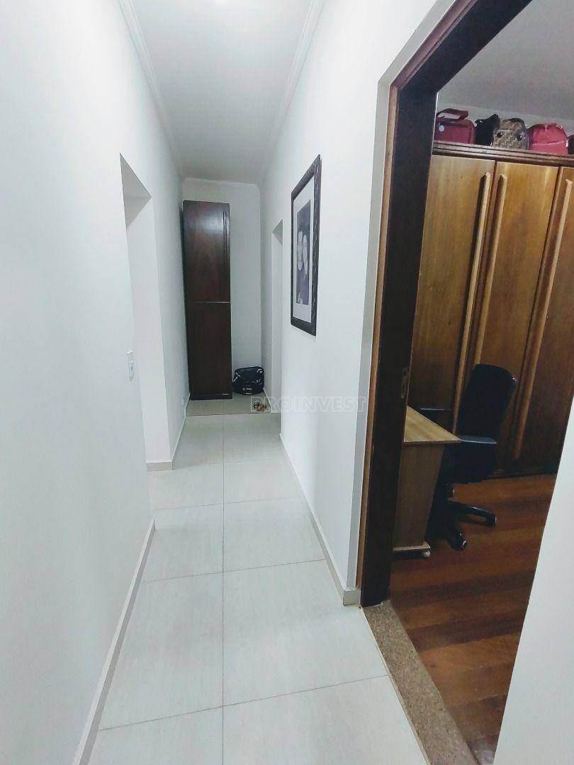 Casa de Condomínio à venda com 3 quartos, 196m² - Foto 20