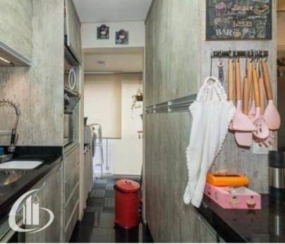 Apartamento à venda com 2 quartos, 47m² - Foto 3