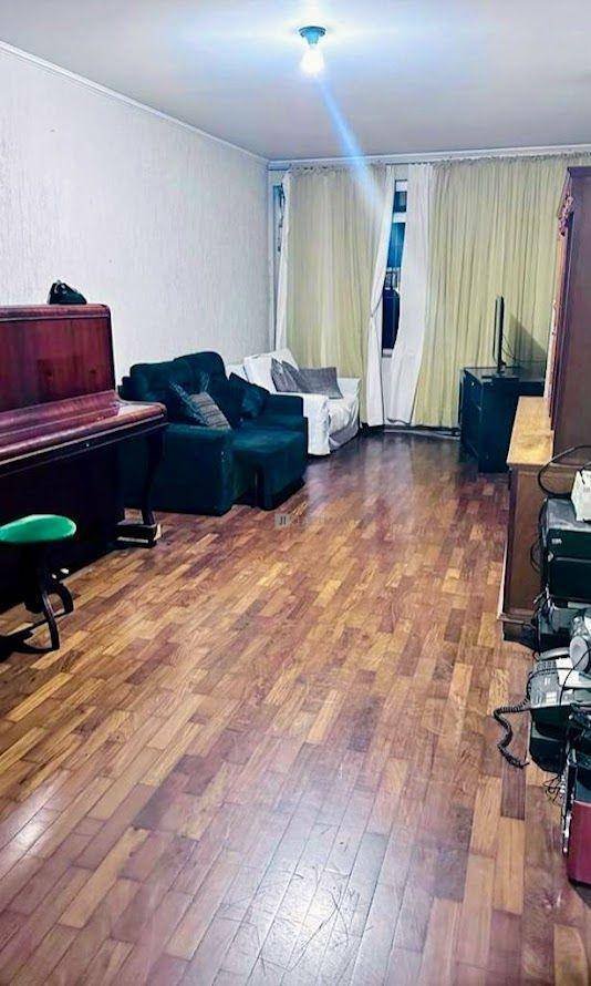 Sobrado à venda e aluguel com 3 quartos, 178m² - Foto 2