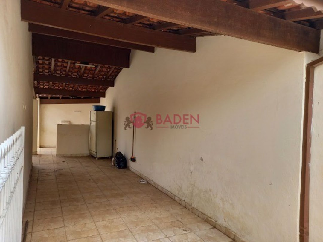 Casa à venda com 3 quartos, 150m² - Foto 9