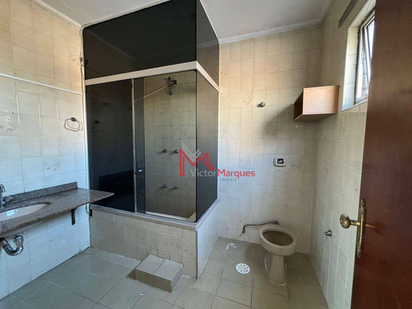 Cobertura para alugar com 3 quartos, 254m² - Foto 18