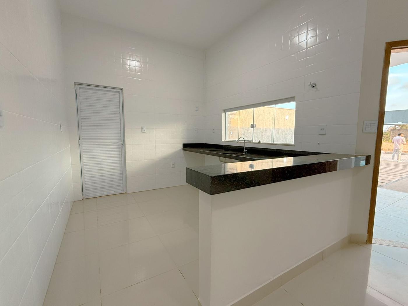 Casa à venda com 3 quartos, 300m² - Foto 8