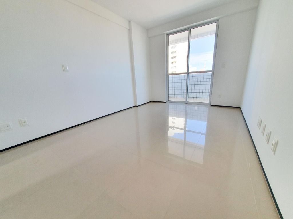 Apartamento à venda com 3 quartos, 114m² - Foto 11