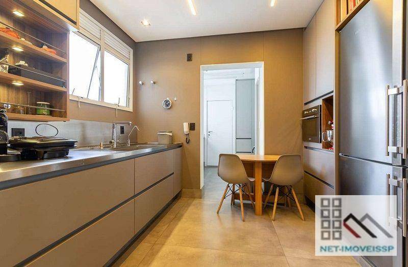 Apartamento à venda com 3 quartos, 210m² - Foto 16