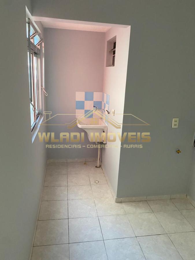 Apartamento à venda com 2 quartos, 65m² - Foto 12