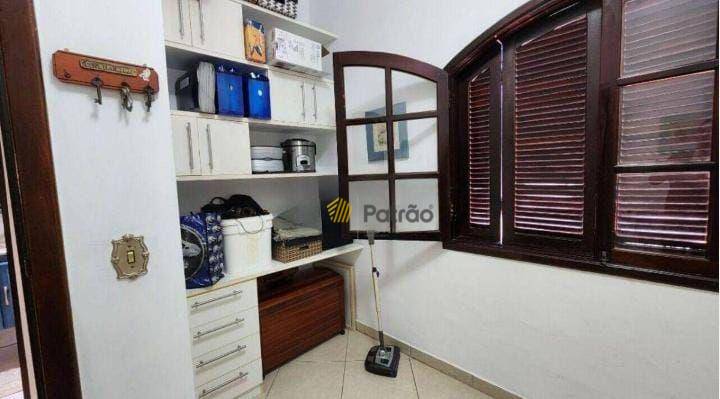 Sobrado à venda com 4 quartos, 297m² - Foto 29